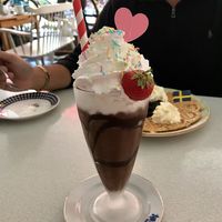 Vegan chocolate milkshake at Älskade Traditioner in Stockholm