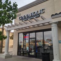 Front at Cinnaholic - Blue Diamond in Las Vegas