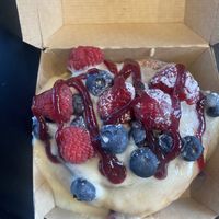 Very berry  #Veganuary at Cinnaholic - Blue Diamond in Las Vegas