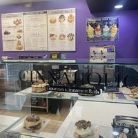  #Veganuary at Cinnaholic - Blue Diamond in Las Vegas