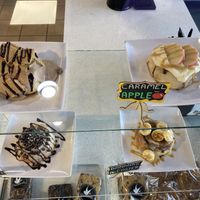 Cinnaholic at Cinnaholic - Blue Diamond in Las Vegas