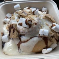 S’mores cinnamon roll at Cinnaholic in Pearland