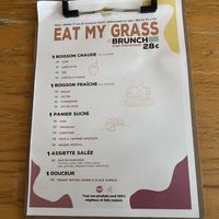 Menu brunch   at Mōpa in Paris