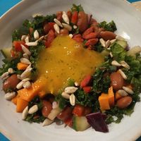 Ensalada deliciosa! at CactusCat Bar in Barcelona