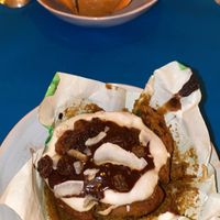 Esto es lo mejor , el postre , muffin de zanahoria que es una autentica maravilla  at CactusCat Bar in Barcelona