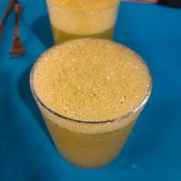 Zumo de manzana y menta, ¡riquísimo! at CactusCat Bar in Barcelona