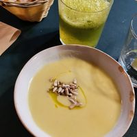 Sopa de calabacín y crema de coco #Veganuary at CactusCat Bar in Barcelona