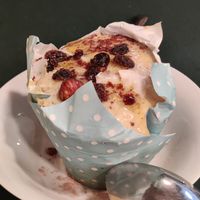 Pudding type cake with raisins, cinnamon & hazelnut at CactusCat Bar in Barcelona