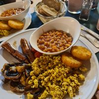 Full english breakfast at CactusCat Bar in Barcelona