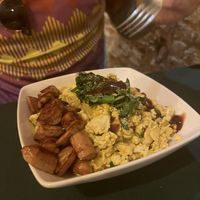 The breakfast scramble bowl   at CactusCat Bar in Barcelona