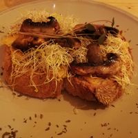 Crocante de berenjena, queso y champiñones at CactusCat Bar in Barcelona