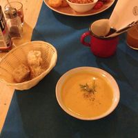 Pumpkin soup and english breakfast at CactusCat Bar in Barcelona