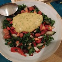 Ensalada con salsa de mango at CactusCat Bar in Barcelona