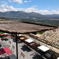 Terasse at L'Amandier Rose in Bargeme