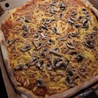The vegan capricciosa. at Gastro Pizzera in Norrkoping