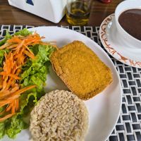  at Comer Zen in Vila Velha