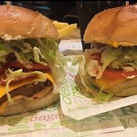 Cheese burgers at Vedang - green burger | Mall of Berlin in Berlin