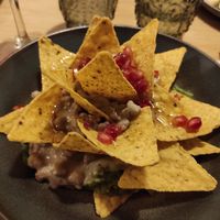 Vegan nachos at Bar Hola Flora in Burgos