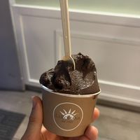 Chocolate vegan gelatoo  at Gelateria La Romana in Salo