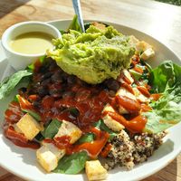 Shaka bowl~ sub tofu for eggs, add Avocado and chili negra❤️😋✨️ Quinoa, black beans, spinach, fantastic jalapeño vinaigrette. at Love Muffin Cafe in Moab