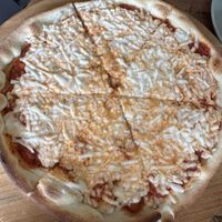 Vegan magaritha pizza   at Captain's Table in Findhorn