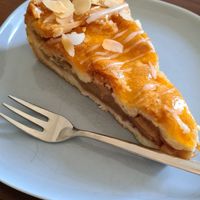 Gedeckter Apfelkuchen mit nach Hause genommen at Das Rieberg in Karlsruhe