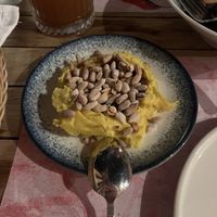 lentil pate  at Mezetaryen in Kas