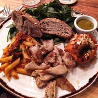 No-pollo, penne y boniato at Margarito in Bilbao