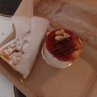 Apfelstreusel und Snickers at Cortés in Gottingen