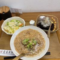 Thin noodles set menu with side dishes and dessert  at QīngChūn Sù Miàn Xiàn - 青春素麵線 - Ching Chun in Taipei