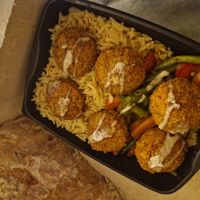 assiette falafel at Palestinian in Roubaix