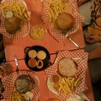 Perfect "junk" food at Vegan Junkies in Lisbon