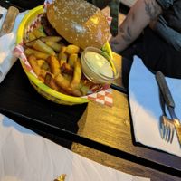 Burger at Vegan Junkies in Lisbon