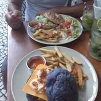 Burgers at Vegan Junkies in Lisbon