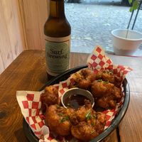 BBQ (cauli) wings and craft beer  at Vegan Junkies in Lisbon