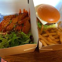 Moving mountains burger with the best seasoning on so tasty! Side of chia nuggets also very tasty I’d reccomend  at Head of Steam in Durham