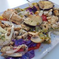 Heura and stir fried veggies at Verde Gourmet in Jerez