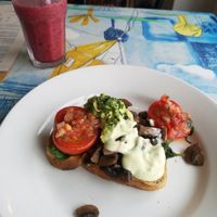 Breakfast and smoothies at The Beachcomber Cafe in Woolacombe