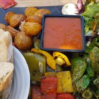 The vegan platter at The Olive Tree in Mallorca