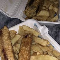 VEGAN SAUSAGE SUPPER AND VEGAN HAGGIS SUPPER   at The Kent Fish & Chip Shop in Glasgow