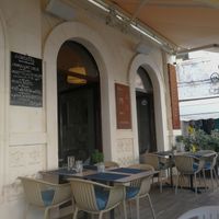 Outside seating at Calebotta in Trogir