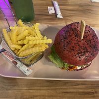   at EnVie Vegan in Geneva