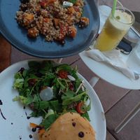 Vegan burger & Argentinian salad at Super Donkey in Belgrade