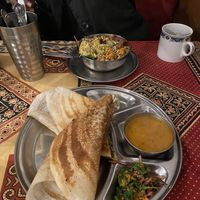 Masala dosa and rani health bowl at En Root in South West London