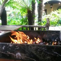 Outside seating and vibe at The Palm in Sunderland