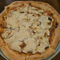 Mushroom garlic pizza at Bong Bonlai at YK Art House in Phnom Penh