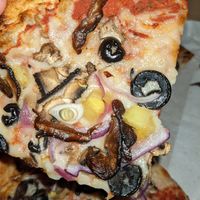 Create a pizza at Create A Pizza in Rochester