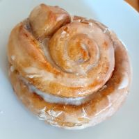 Cinnamon roll - tried it before and wasn't a huge fan but this one was amazing! Huge and super soft, one of the best cinnamon rolls I've ever had at Scoop 'n Dough in Lisbon