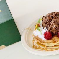 😋😋😋 at Scoop 'n Dough in Lisbon