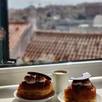  at Scoop 'n Dough in Lisbon